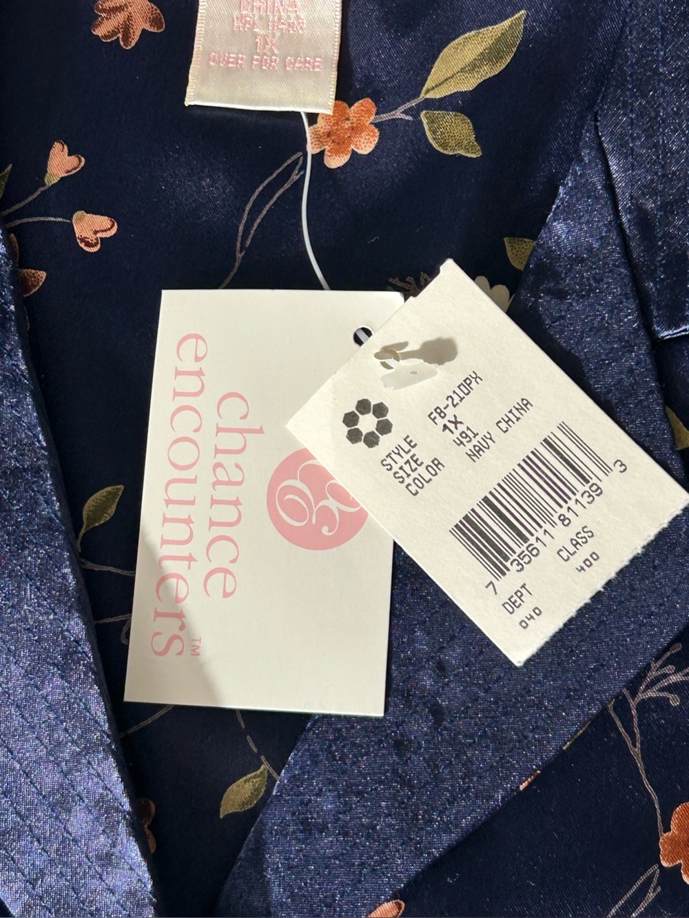 Chance Encounters Women's Floral Silky Button Front Pajama Top Navy Floral Sz 1X - Picture 7 of 13